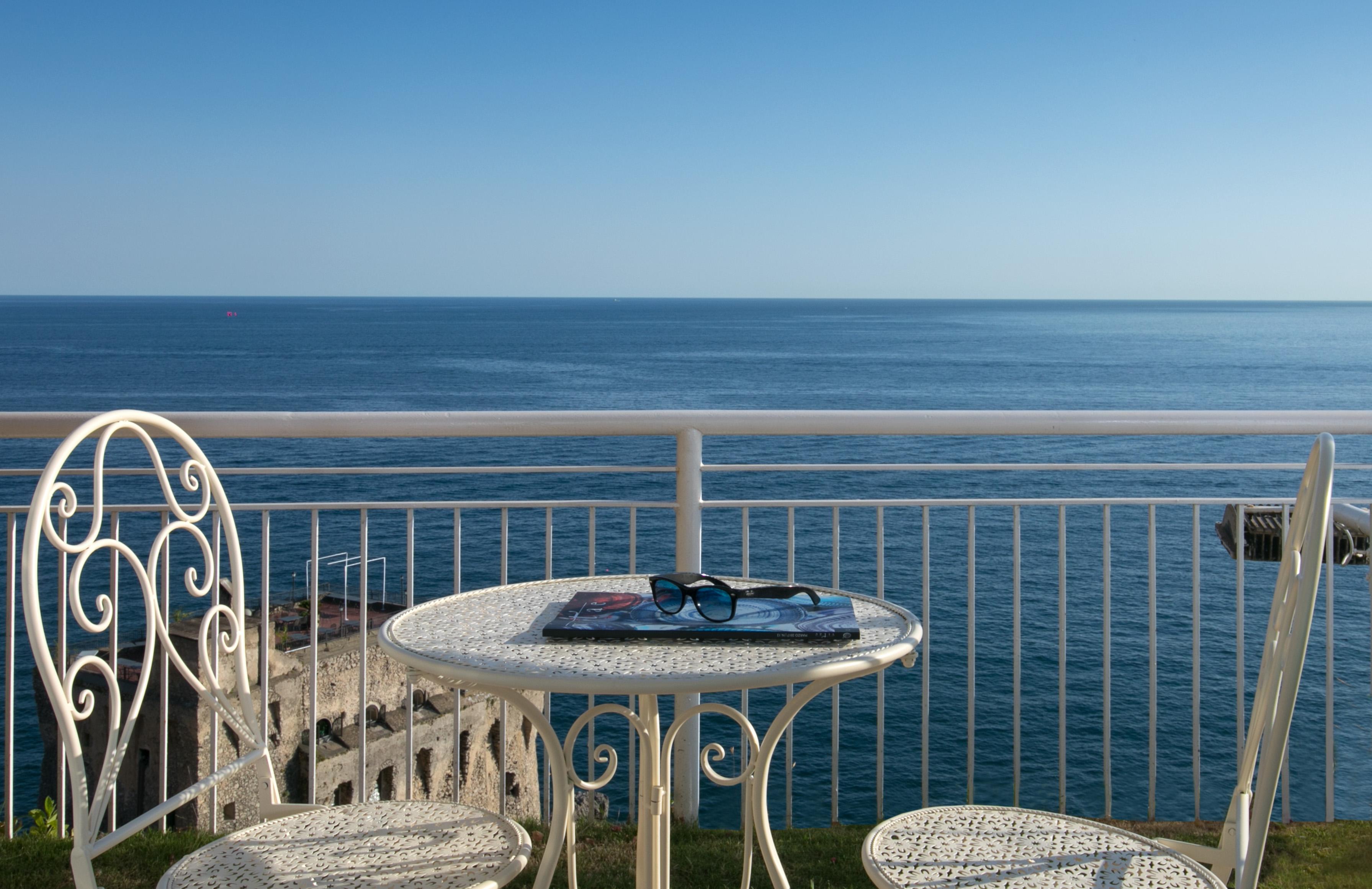 Hotel Club Due Torri Maiori Ngoại thất bức ảnh